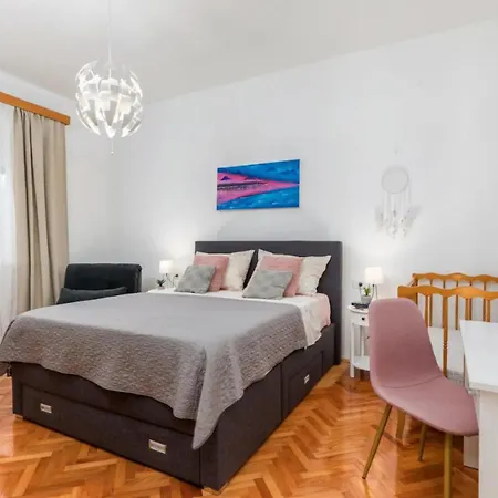 Vila House With Private Swiming Pool